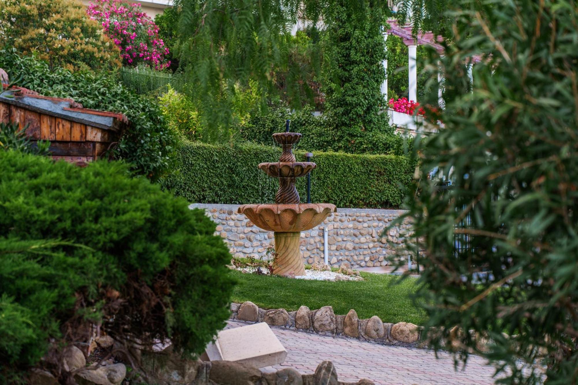 Hotel Villa Levi Sanremo Eksteriør billede
